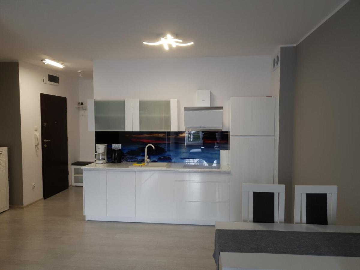 Apartament Z Basenem Laura Polanki Park Apartamento Kołobrzeg Exterior foto