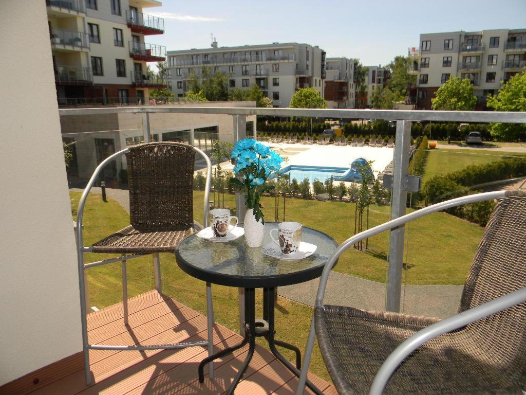 Apartament Z Basenem Laura Polanki Park Apartamento Kołobrzeg Exterior foto
