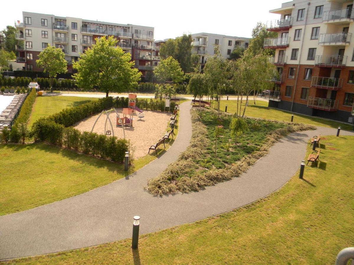 Apartament Z Basenem Laura Polanki Park Apartamento Kołobrzeg Exterior foto